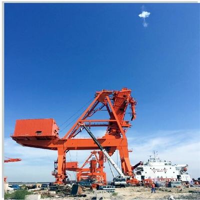Liman Terminalinde Dökme Malzeme Elleçleme için Vidalı Tip Gemi Yükleyici